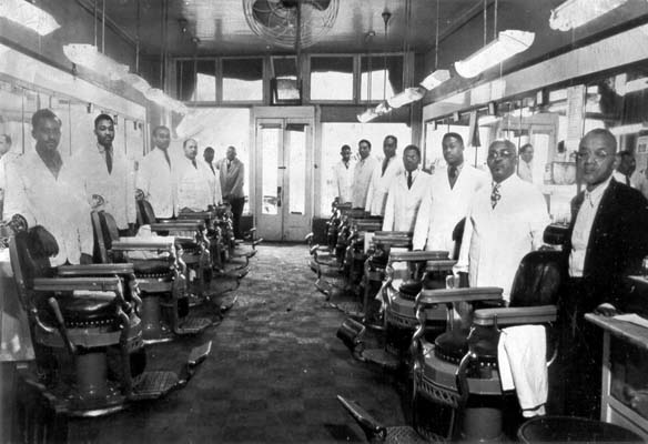 http://www.opendurham.org/sites/default/files/images/2008_9/bullcitybarbershop_interior.JPG