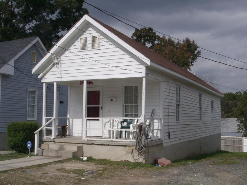 Photograph of 309A Wake Place, 2002.