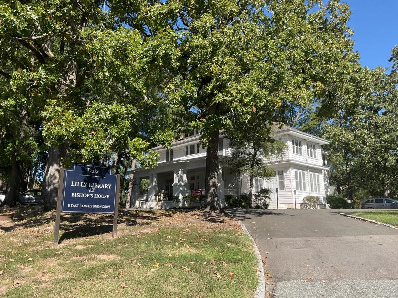 Bishop's House from the bottom of the driveway