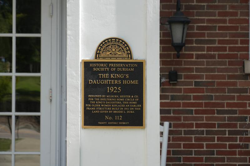 Picture of Preservation Durham Plaque on the King's Daughters Home
