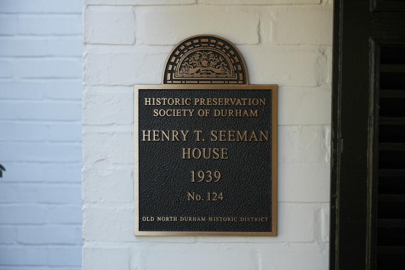 Picture of Preservation Durham Plaque on the Henry T. Seeman House