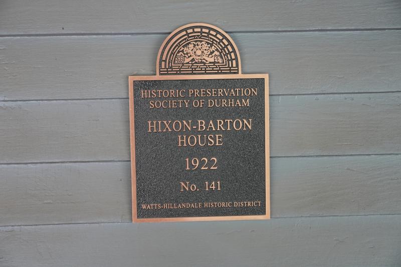 Picture of Preservation Durham Plaque on the Hixon-Barton House