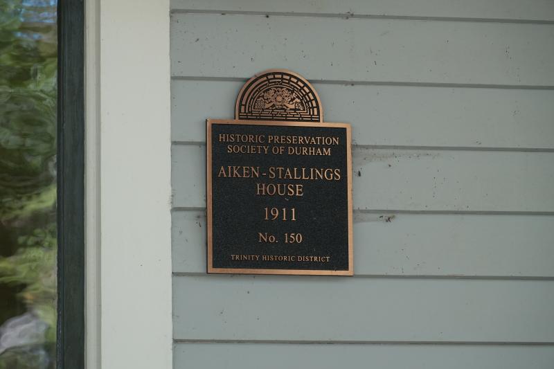 Picture of Preservation Durham Plaque on the Aiken-Stallings House