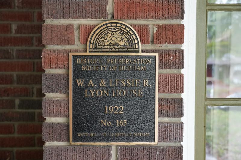 Picture of Preservation Durham Plaque on the W.A. & Lessie R. Lyon House