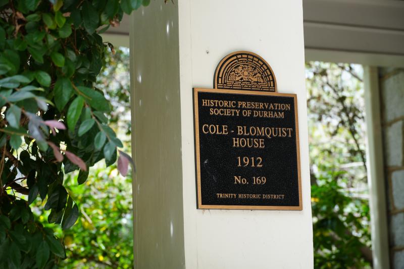 Picture of Preservation Durham Plaque on the Cole-Blomquist House
