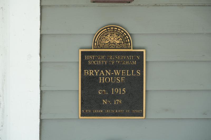 Picture of Preservation Durham Plaque on the Bryan-Wells House