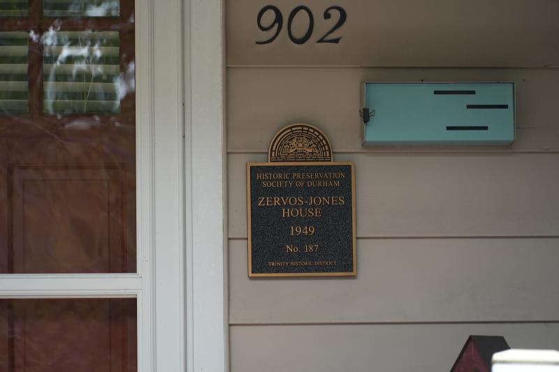 Picture of Preservation Durham Plaque on the Zervos-Jones House