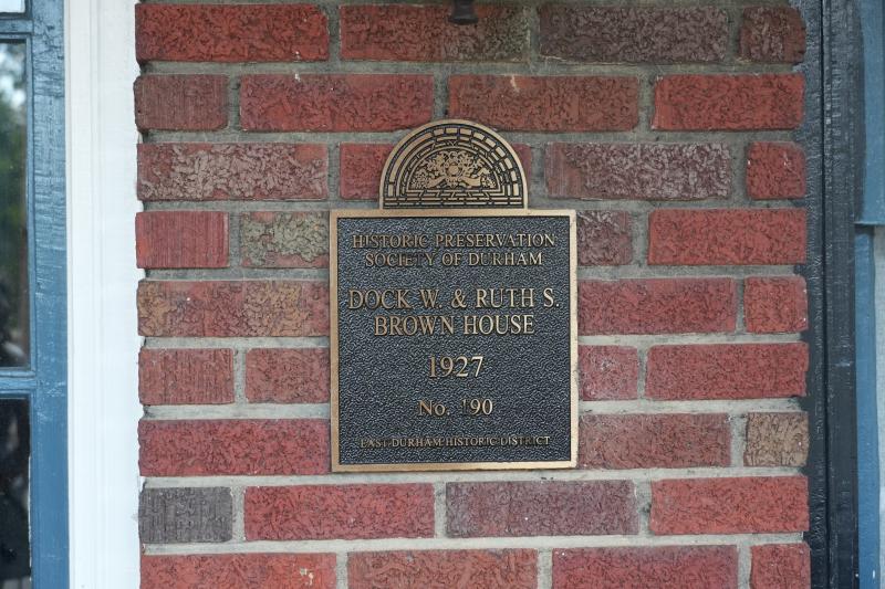 Picture of Preservation Durham Plaque on the Dock W. and Ruth S. Brown House