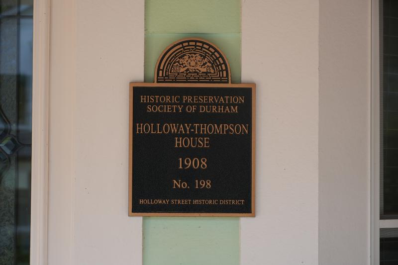 Picture of Preservation Durham Plaque on the Holloway-Thompson House