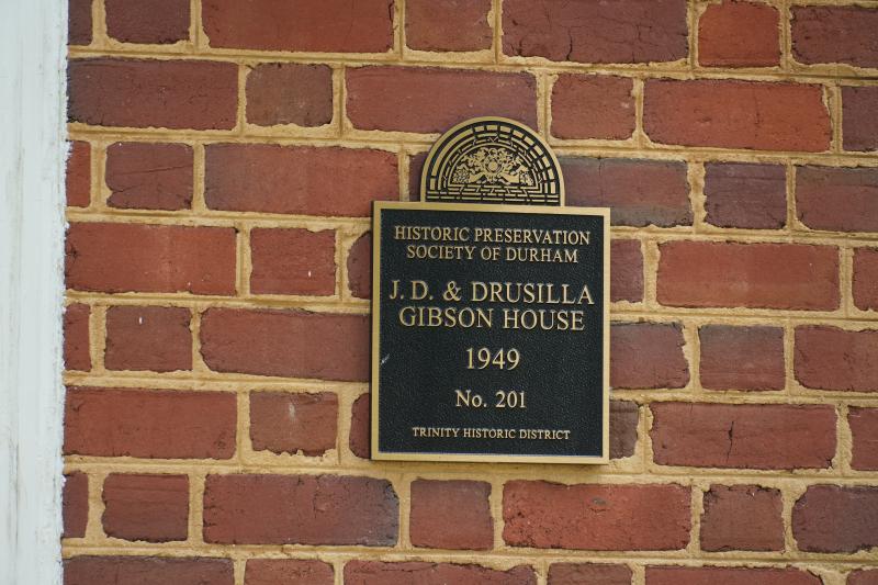 Picture of Preservation Durham Plaque on the J.D. & Drusilla Gibson House