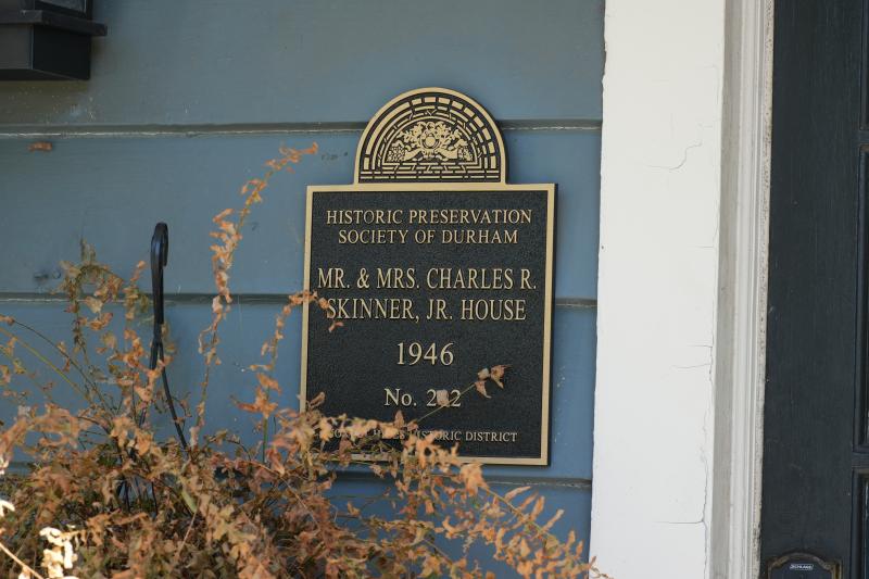 Picture of Preservation Durham Plaque on the Mr. and Mrs. Charles R. Skinner, Jr. Plaque