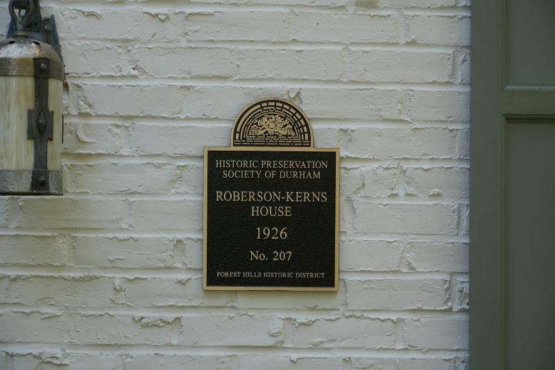 Picture of Preservation Durham Plaque on the Roberson-Kearns House