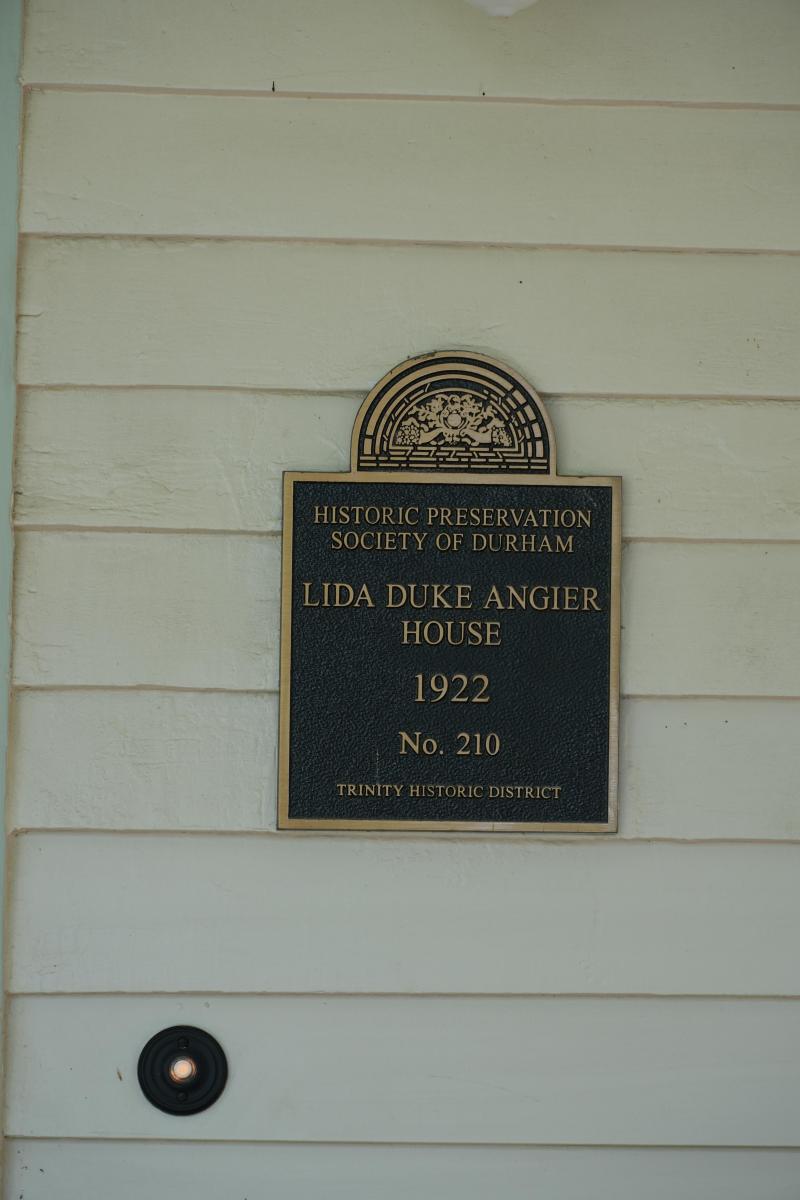 Picture of Preservation Durham Plaque on the Lida Duke Angier House