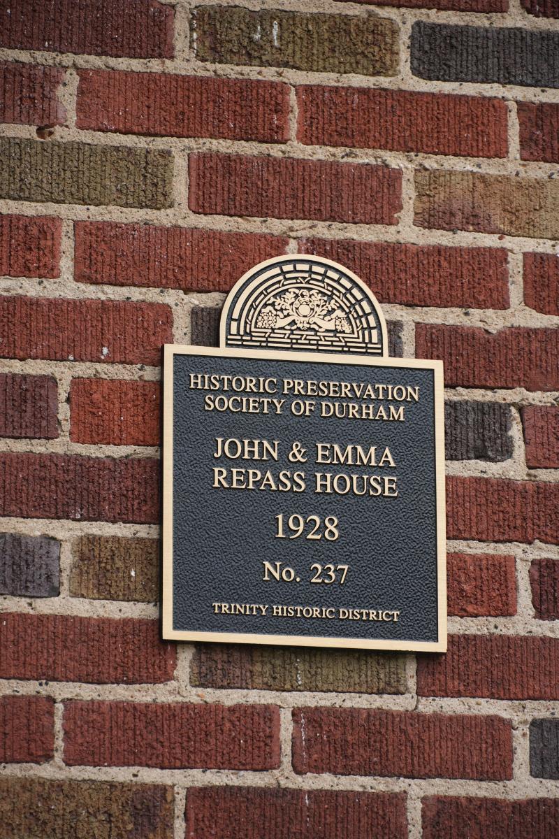 Picture of Preservation Durham Plaque on the John & Emma Repass House