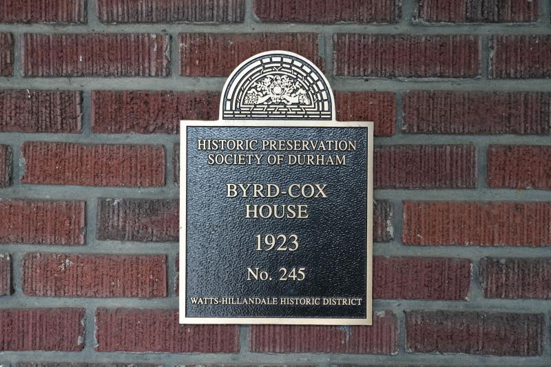 Picture of Preservation Durham Plaque on the Byrd-Cox House