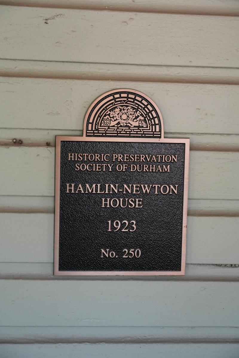 Picture of Preservation Durham Plaque on the Hamlin-Newton House