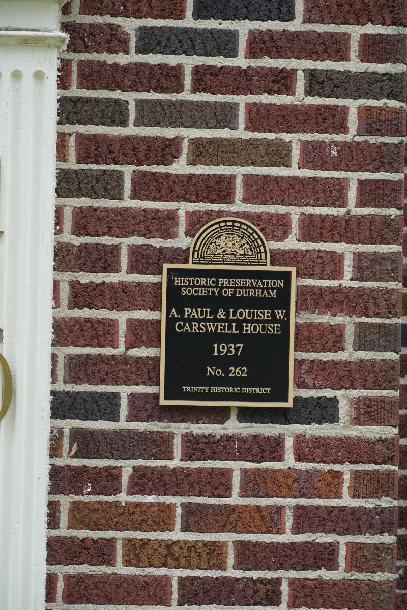 Picture of Preservation Durham Plaque on the A. Paul & Louise W. Carswell House