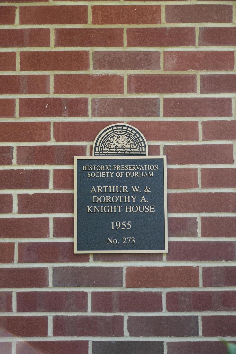 Picture of Preservation Durham Plaque on the Arthur W. & Dorothy A. Knight House