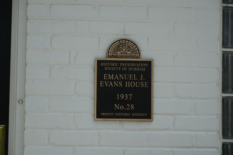 Picture of Preservation Durham Historic Plaque on the Emanuel J. Evans House