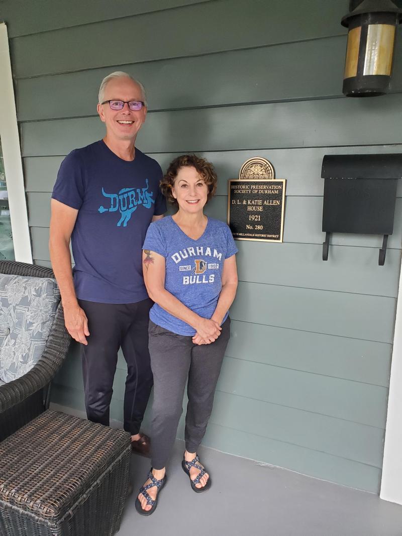 Picture of Preservation Durham Plaque on the D.L. & Katie Allen House