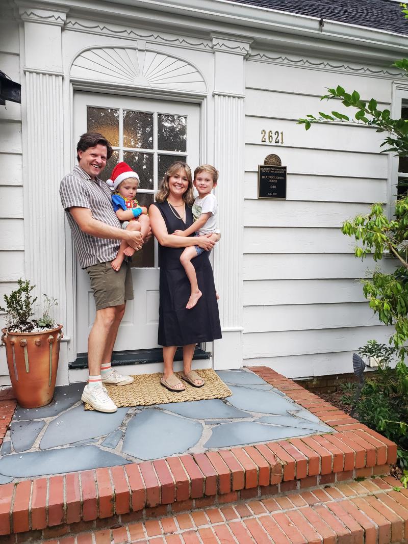 Picture of Preservation Durham Plaque on the Bradway-Jones House