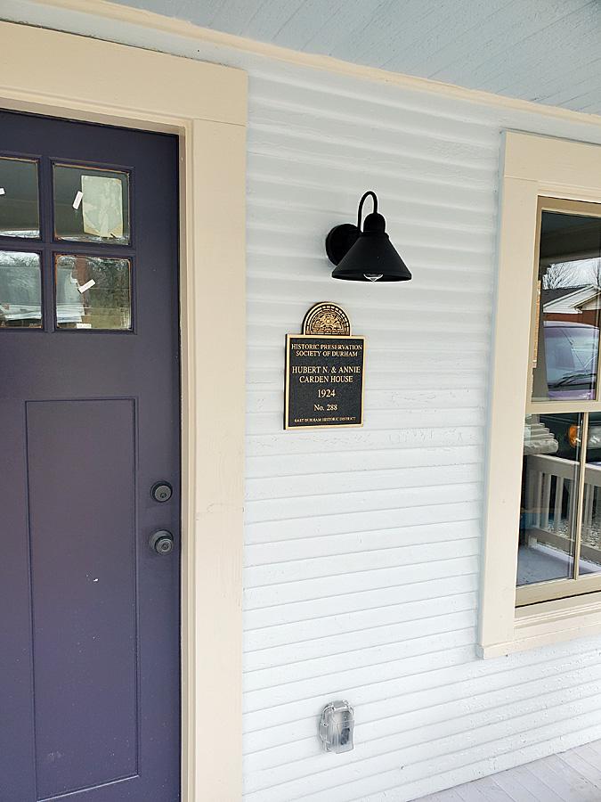 Picture of Preservation Durham Plaque on the Hubert N. & Annie Carden House