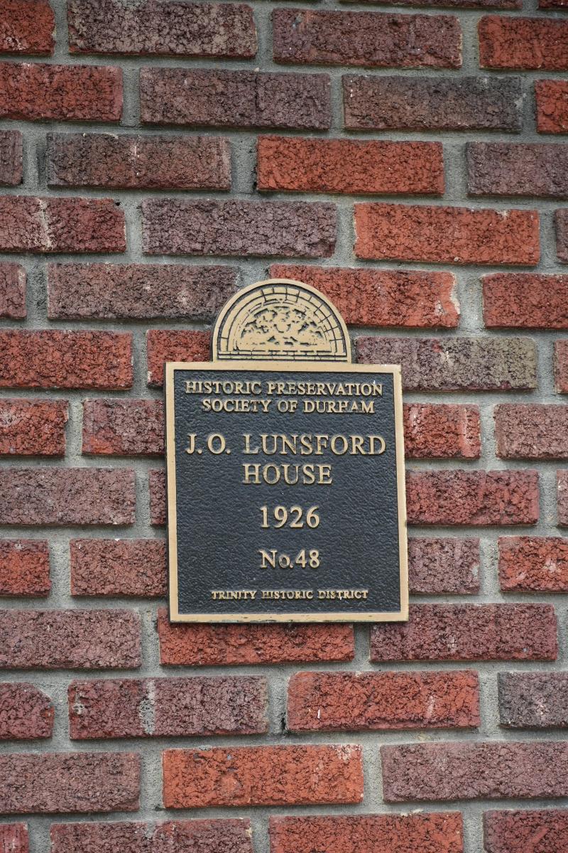Picture of Preservation Durham Plaque on the J.O. Lunsford House