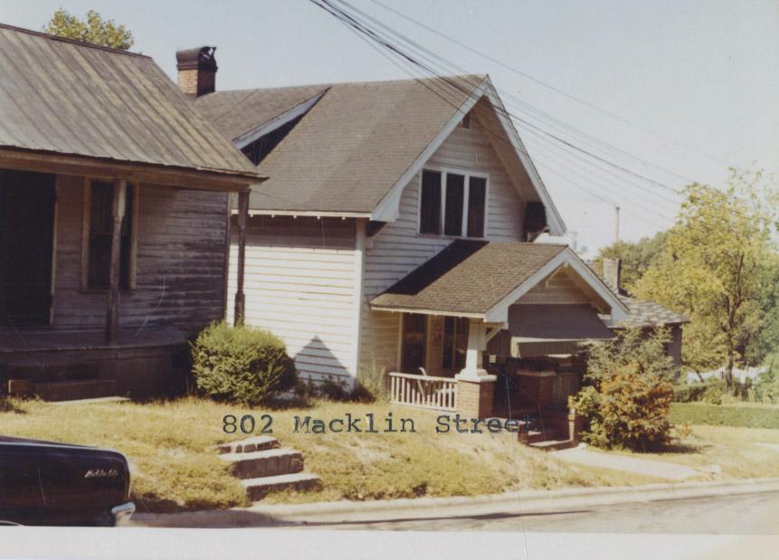 802Macklin_color.jpg