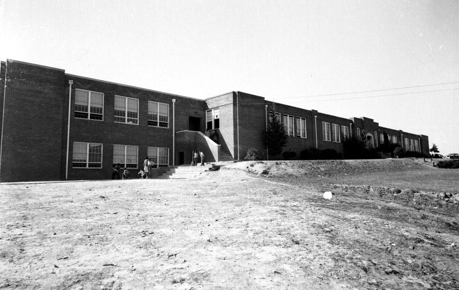 littleriverhighschool_1950s.jpeg