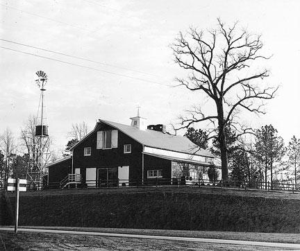 angusbarn_history-Barn.jpg