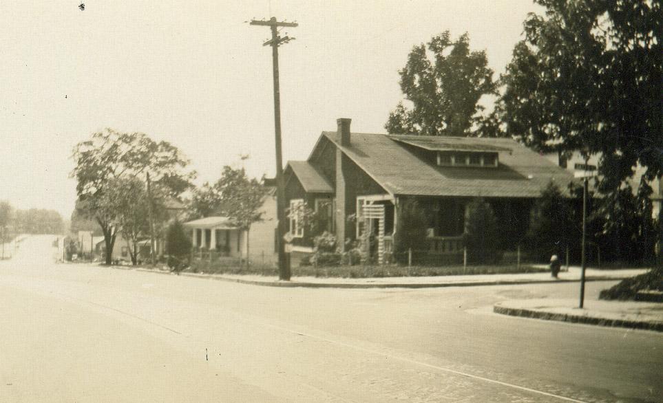 1200WChapelHill_1930s.jpg