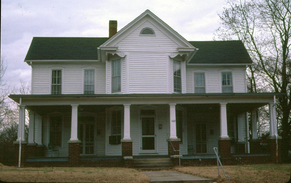 1007NMangum_1981.jpg