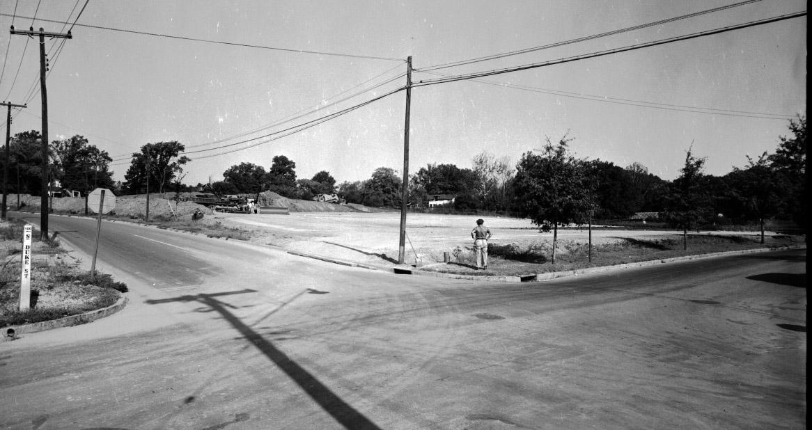 southduke_lakewood_1950s_0.jpg