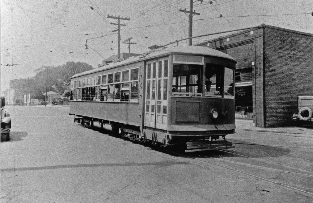 streetcar_500EMain_1920s.jpg