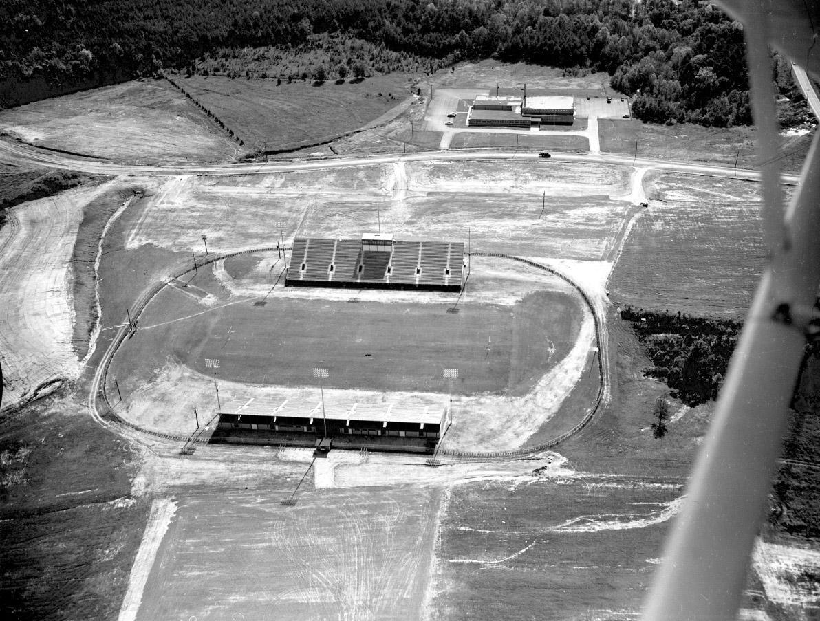 countystadium_2_1960.jpg