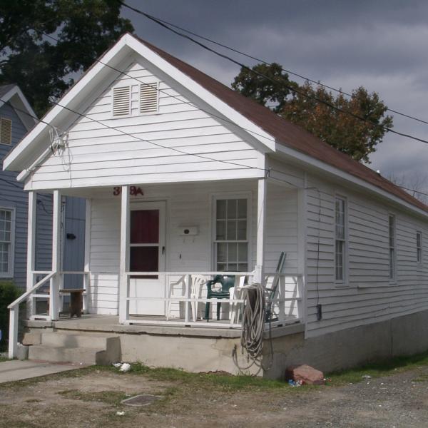 Photograph of 309A Wake Place, 2002.