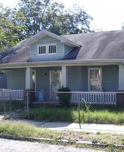 Photograph of 318 Dowd Street