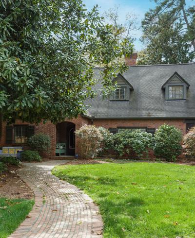 The Brady and Muriel Jordan House