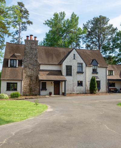 Photograph of 3301 Devon Road Taken in 2026